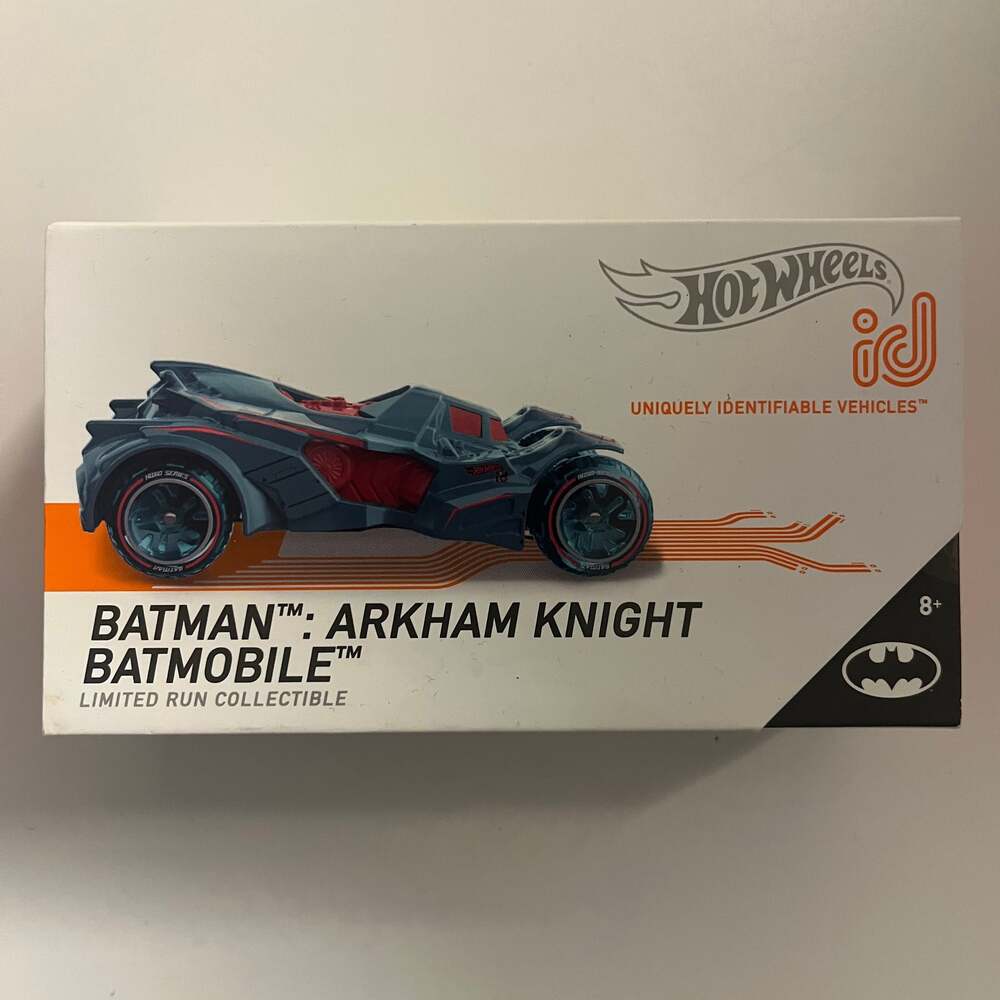 Hot Wheels id BATMAN ARKHAM KNIGHT BATMOBILE #4 ~ Limited Run Collectible ~NIP